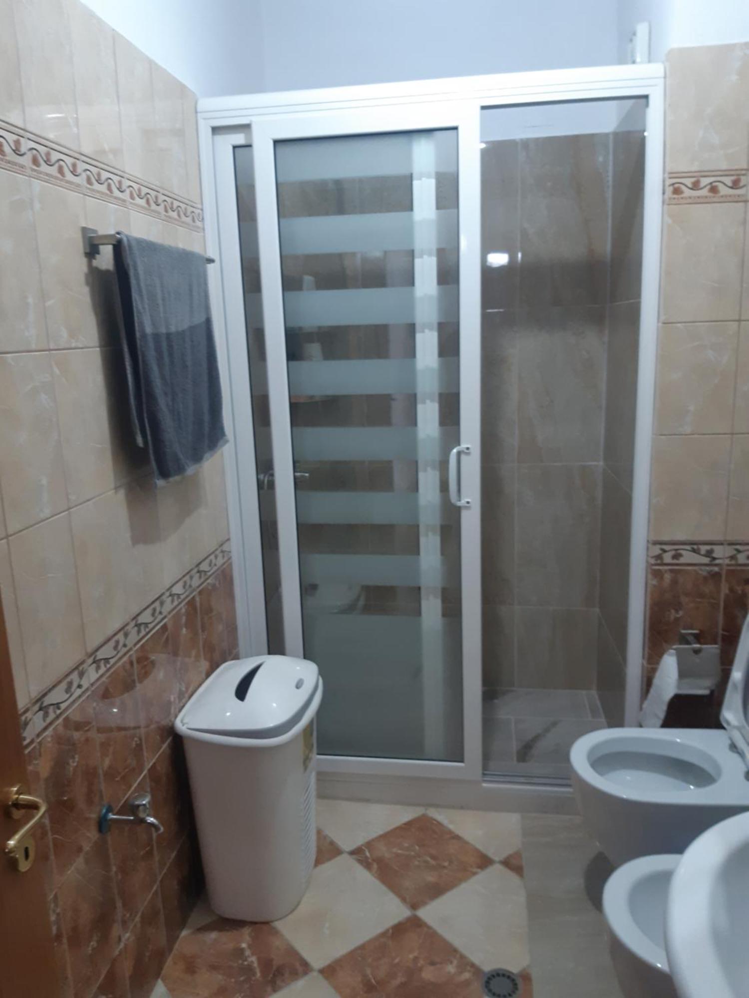 Emily House Apartment Fier Ngoại thất bức ảnh